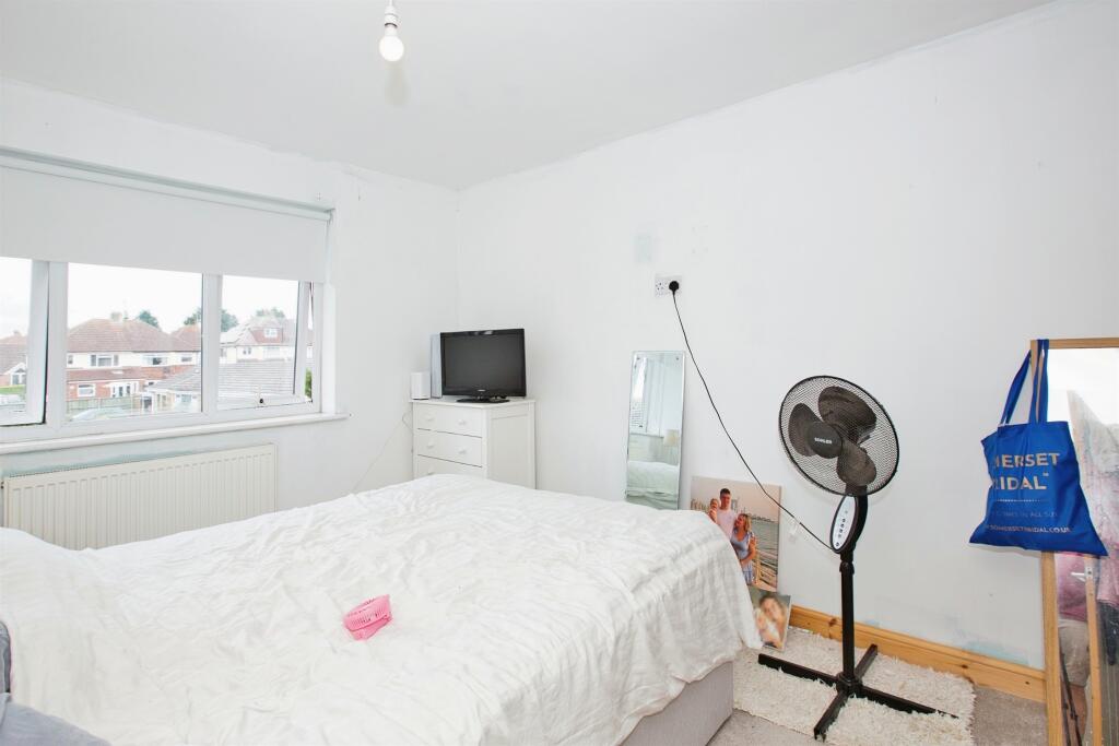 Additional property image - Thatcham Park, Yeovil