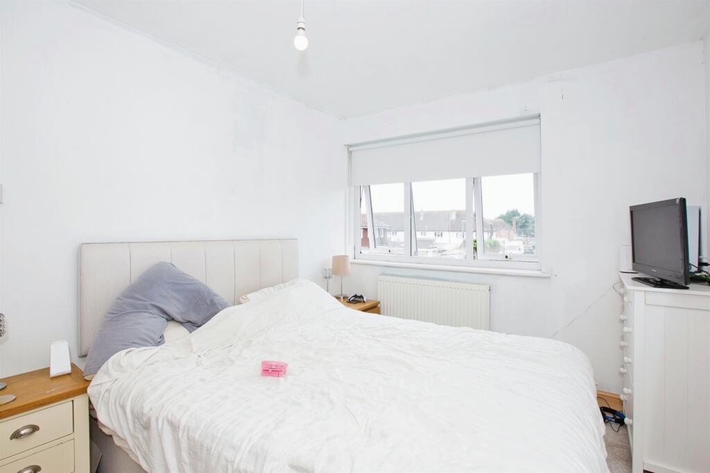 Additional property image - Thatcham Park, Yeovil