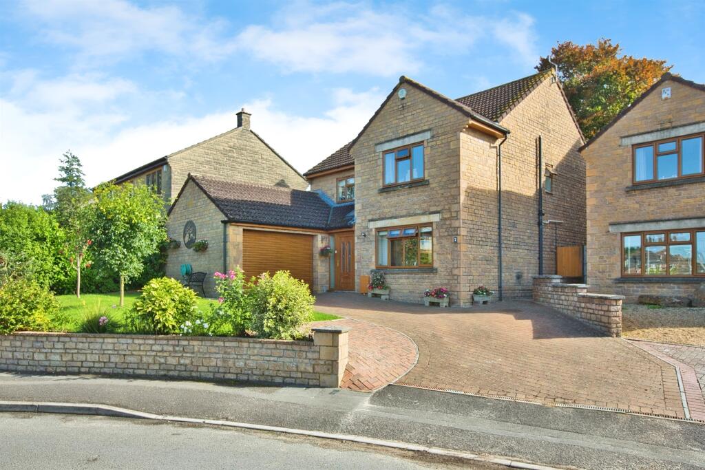 Main image of property: Parcroft Gardens, Yeovil