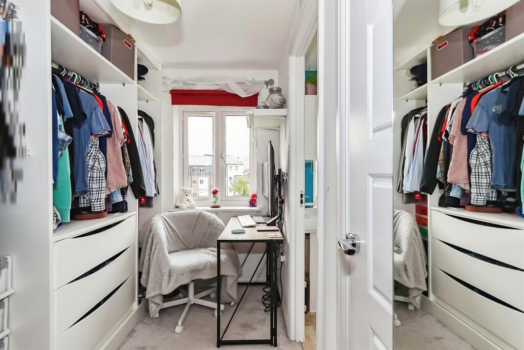 Additional property image - Shackleton Road, Yeovil