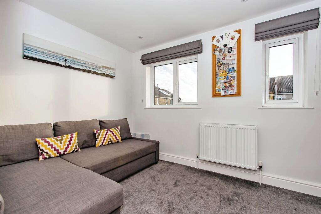 Additional property image - Broadleaze, Yeovil