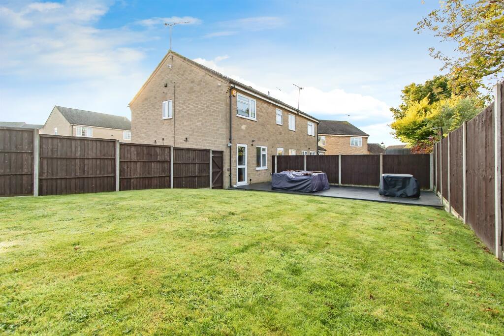 Additional property image - Broadleaze, Yeovil