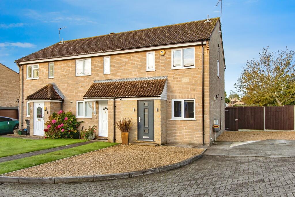 Additional property image - Broadleaze, Yeovil