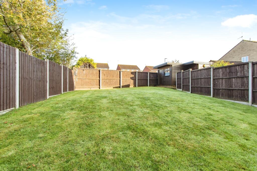 Additional property image - Broadleaze, Yeovil