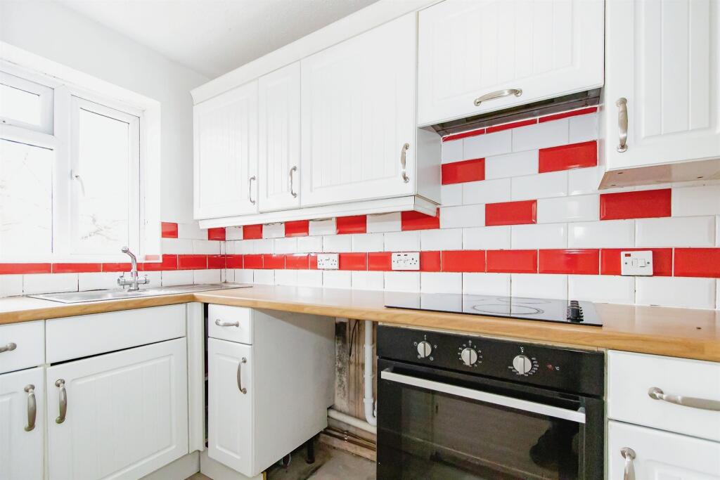 Additional property image - York Place, Yeovil