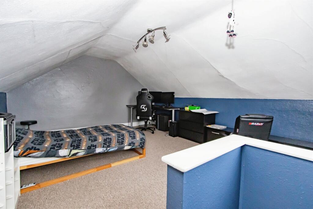 Additional property image - Colmer Road, Yeovil