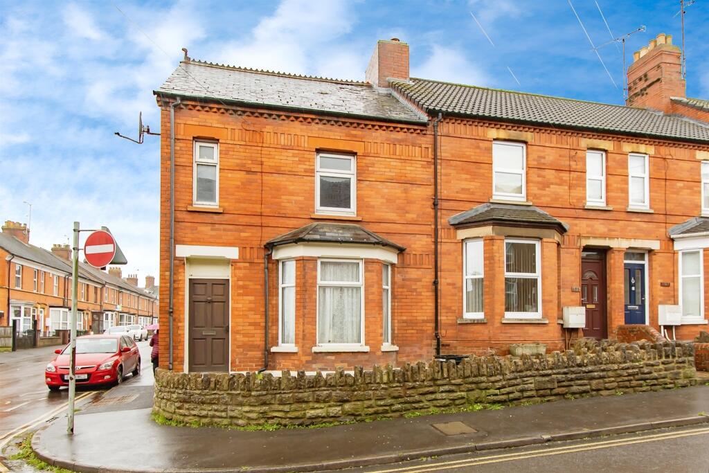 Additional property image - Colmer Road, Yeovil