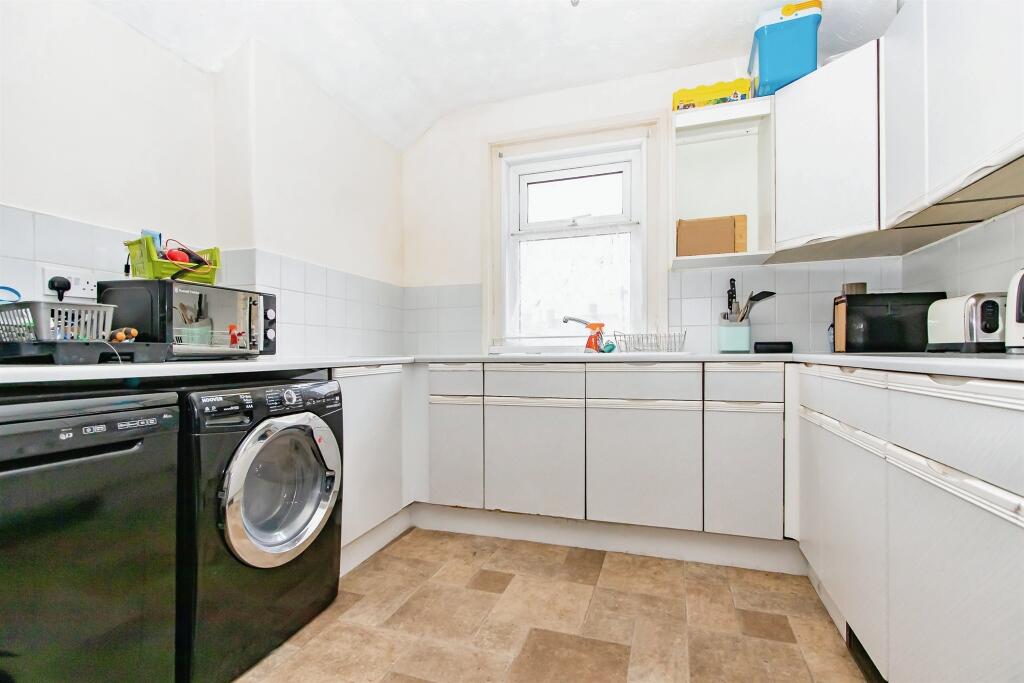 Additional property image - Colmer Road, Yeovil