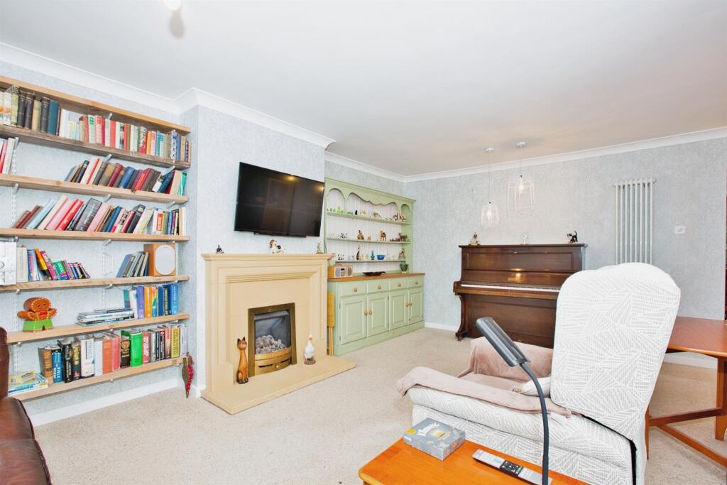 Additional property image - Willow Road, Yeovil