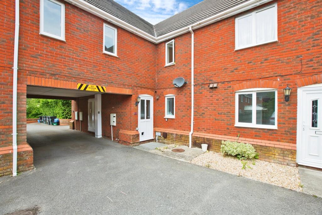 Main image of property: College Green, Yeovil