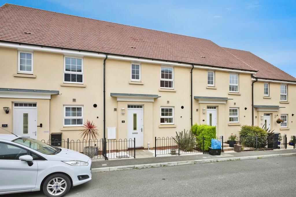 3 bedroom terraced house