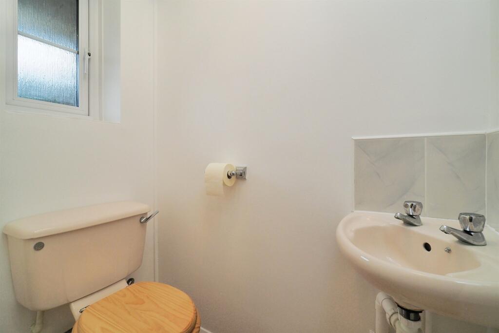 Additional property image - Foxglove Way, Yeovil