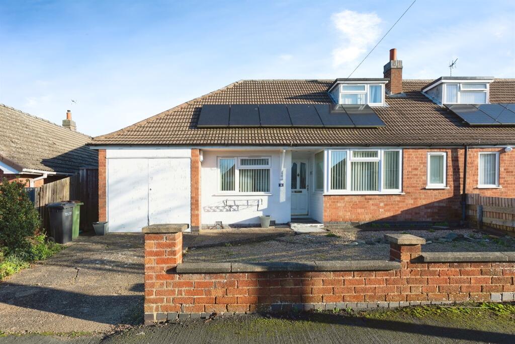 3 bedroom semi-detached bungalow for sale in Prince Drive, Oadby, Leicester, LE2