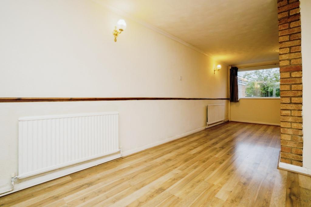 3 bedroom detached house for sale in Iona Way, Countesthorpe, Leicester, LE8