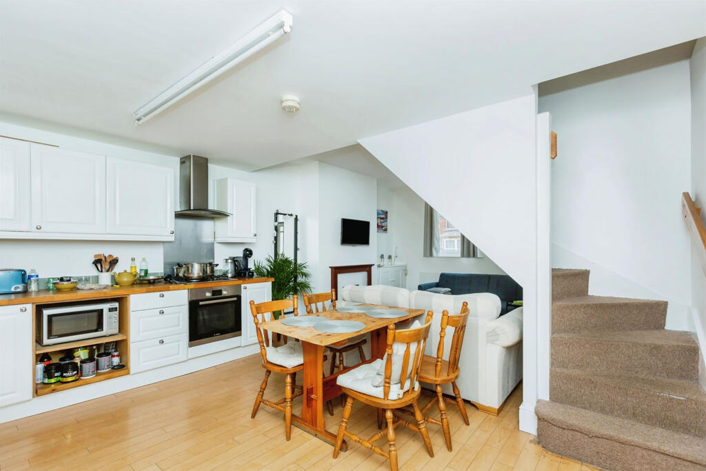 2 bedroom terraced house for sale in Wigston Street, Countesthorpe