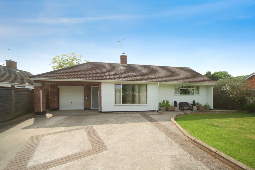 Main image of property: Gravelands Lane, Henlade, Taunton