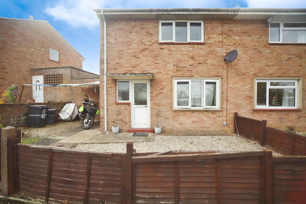 Main image of property: Laxton Road, Taunton