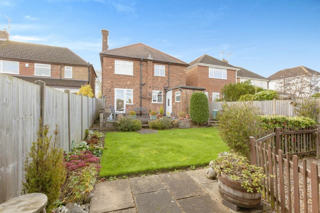 3 bedroom detached house for sale in Elmesthorpe Lane, Earl Shilton