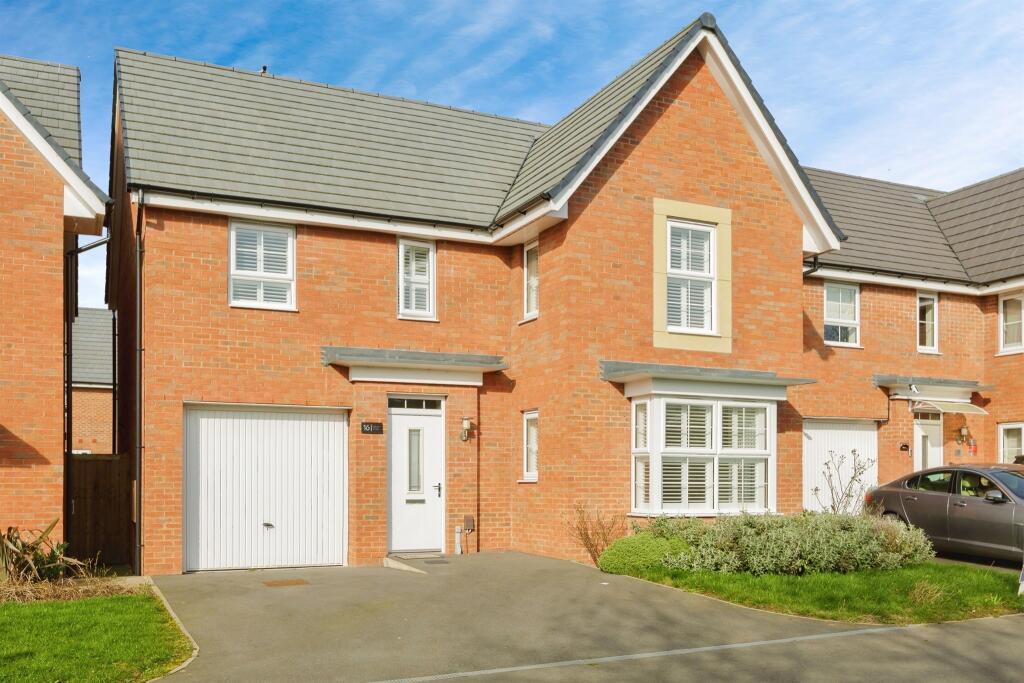 Main image of property: Espalier Close, Nuneaton