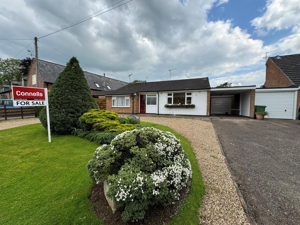 2 bedroom detached bungalow for sale in Park Lane, Walton, Lutterworth