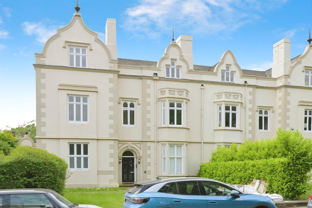Main image of property: Spencer Parade, Northampton