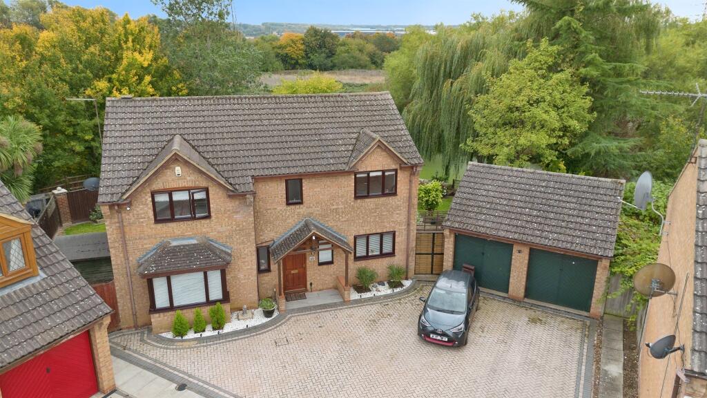 Main image of property: Tanfield Lane, Northampton