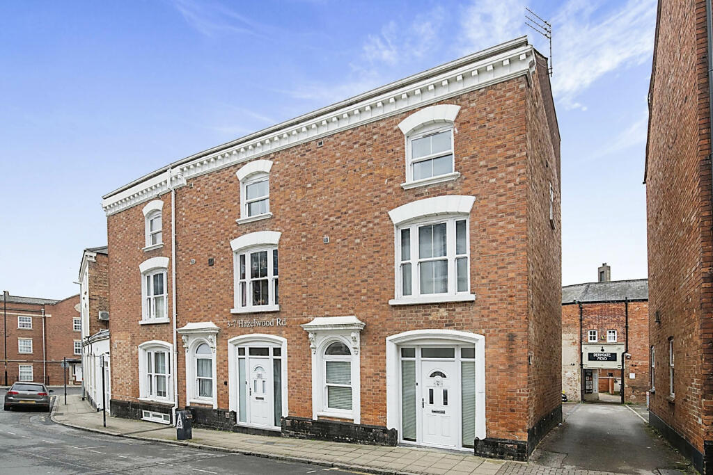 Studio flat for sale in Hazelwood Road, Northampton, NN1