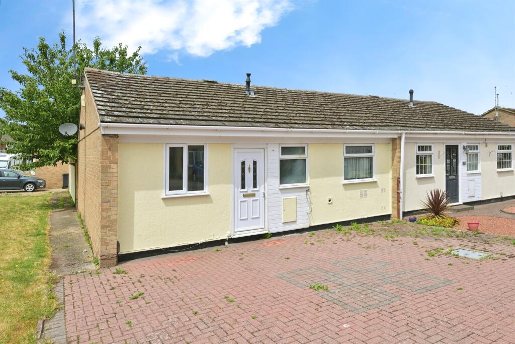 Main image of property: Obelisk Rise, Northampton