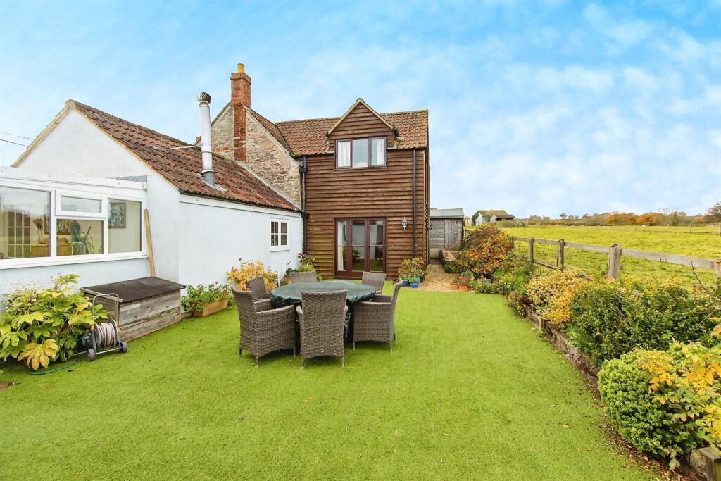 Additional property image - Cabbage Lane, Horsington, Templecombe
