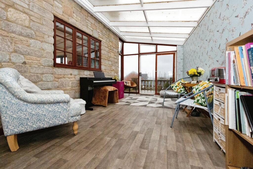 Additional property image - The Hamlet, Templecombe