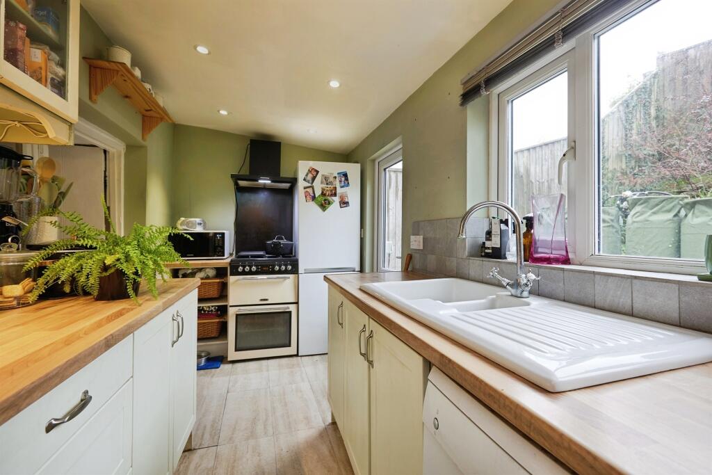 Additional image 2 of Slades Hill, Templecombe