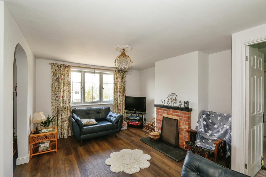 3 bedroom detached bungalow for sale in , Cattistock, Dorchester, DT2