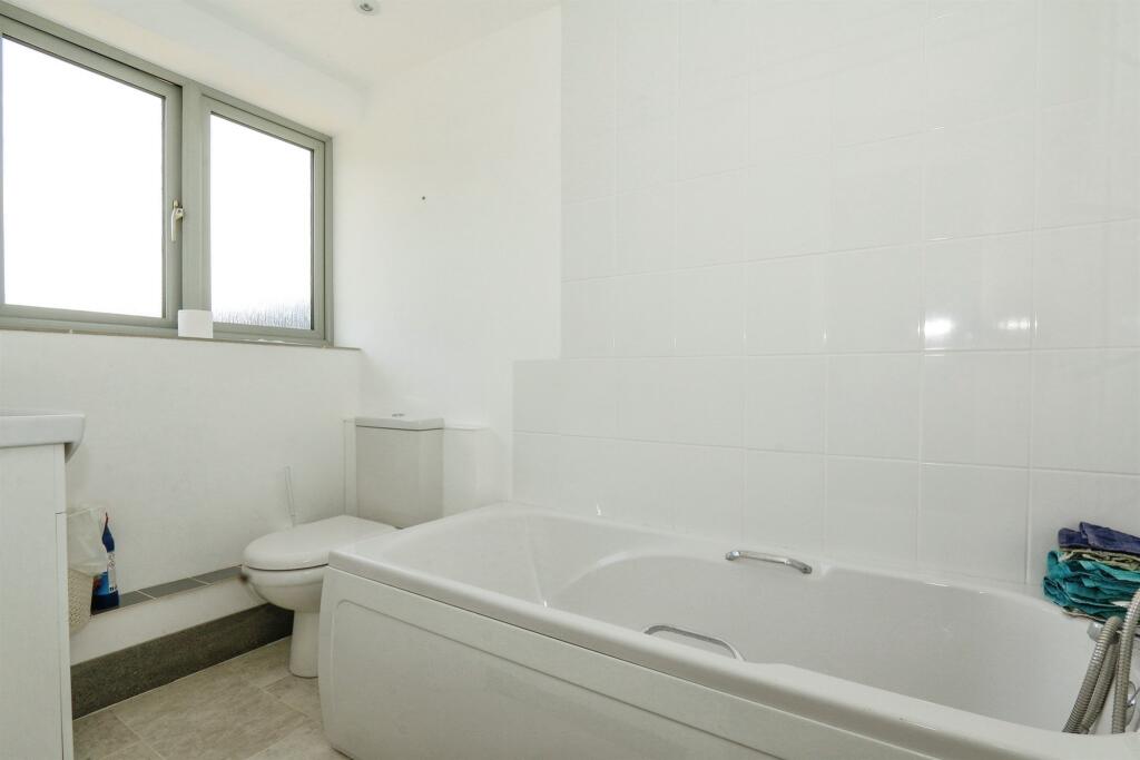 3 bedroom detached bungalow for sale in , Cattistock, Dorchester, DT2