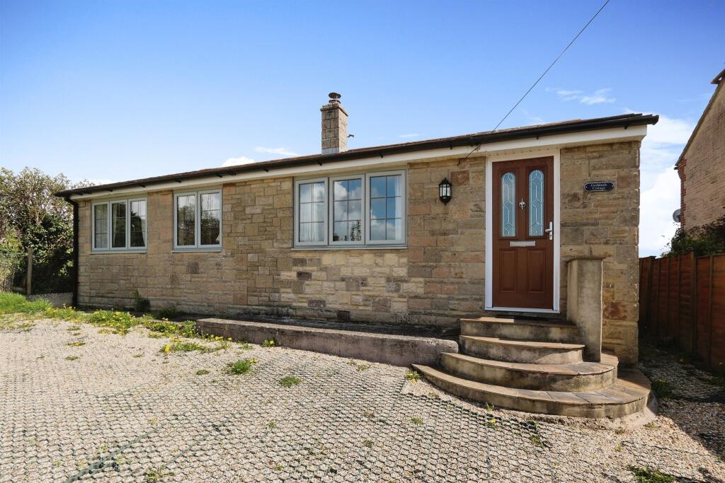 3 bedroom detached bungalow for sale in , Cattistock, Dorchester, DT2