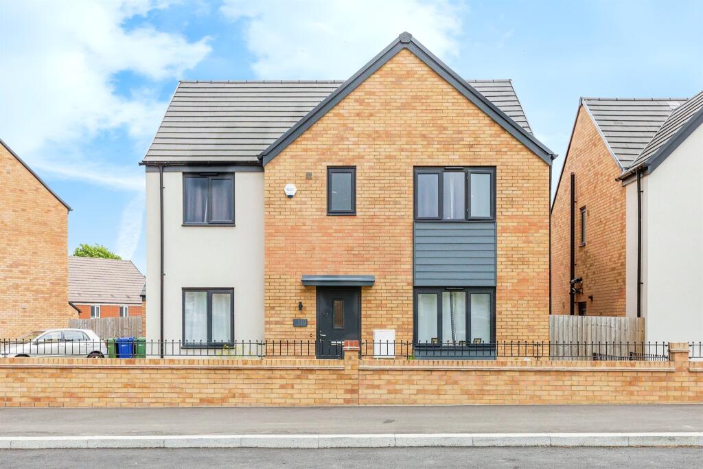 Main image of property: Hanwood Park Avenue, Kettering