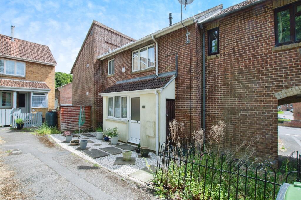 Main image of property: Jubilee Way, Blandford Forum