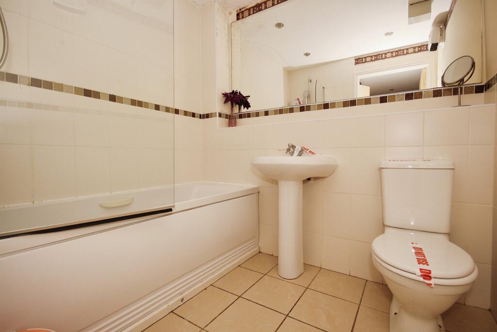 Additional property image - Thackhall Street, The City, Coventry