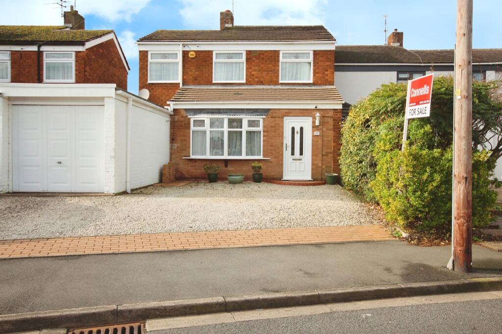 4 bedroom link detached house for sale in Exminster Road, Styvechale, Coventry, CV3