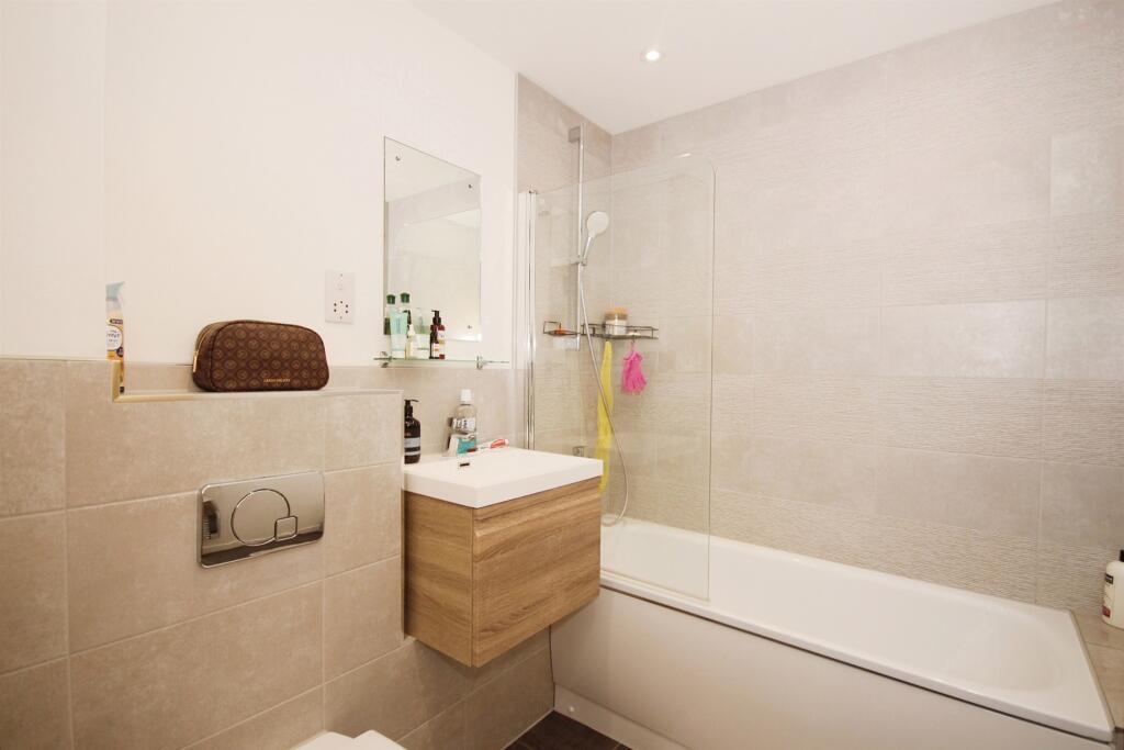 Additional property image - Foleshill Road, Coventry