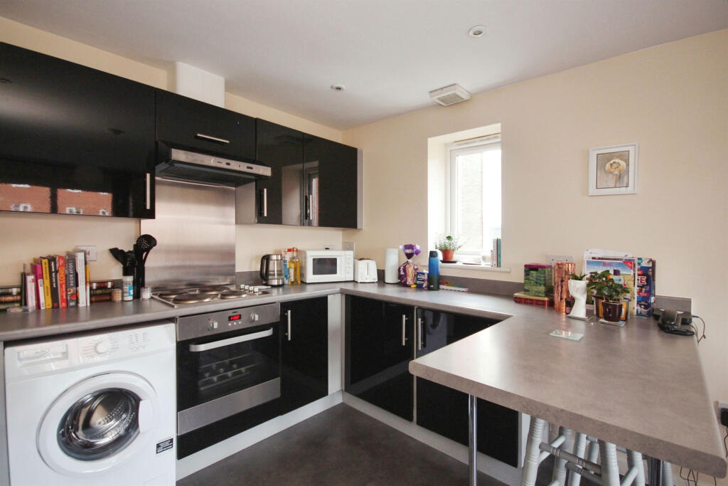 Additional property image - Poppleton Close, City Centre, Coventry
