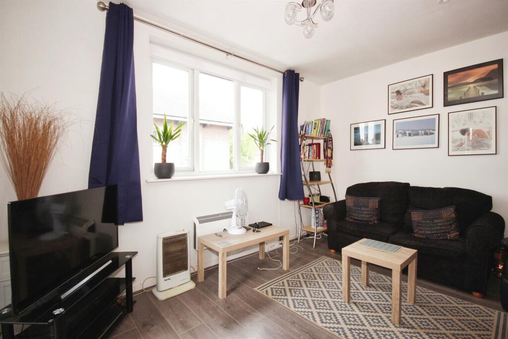 Additional property image - Claremont Road, Leamington Spa