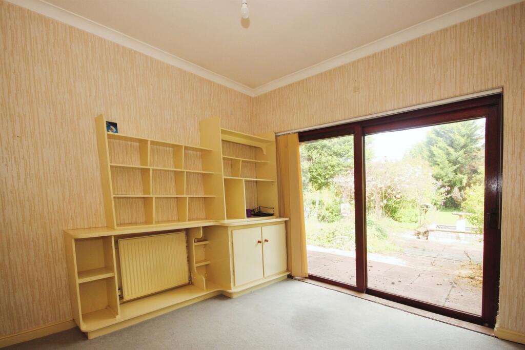 Additional property image - Dunblane Drive, Leamington Spa