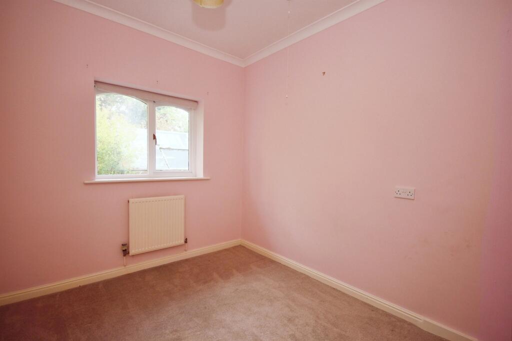 Additional property image - Dunblane Drive, Leamington Spa