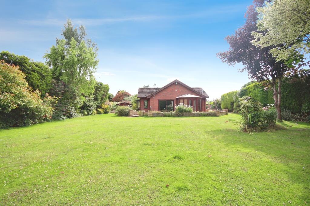 Additional property image - Dunblane Drive, Leamington Spa