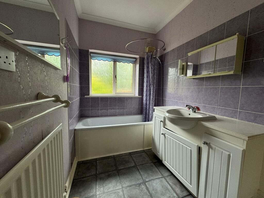 Additional property image - Dunblane Drive, Leamington Spa
