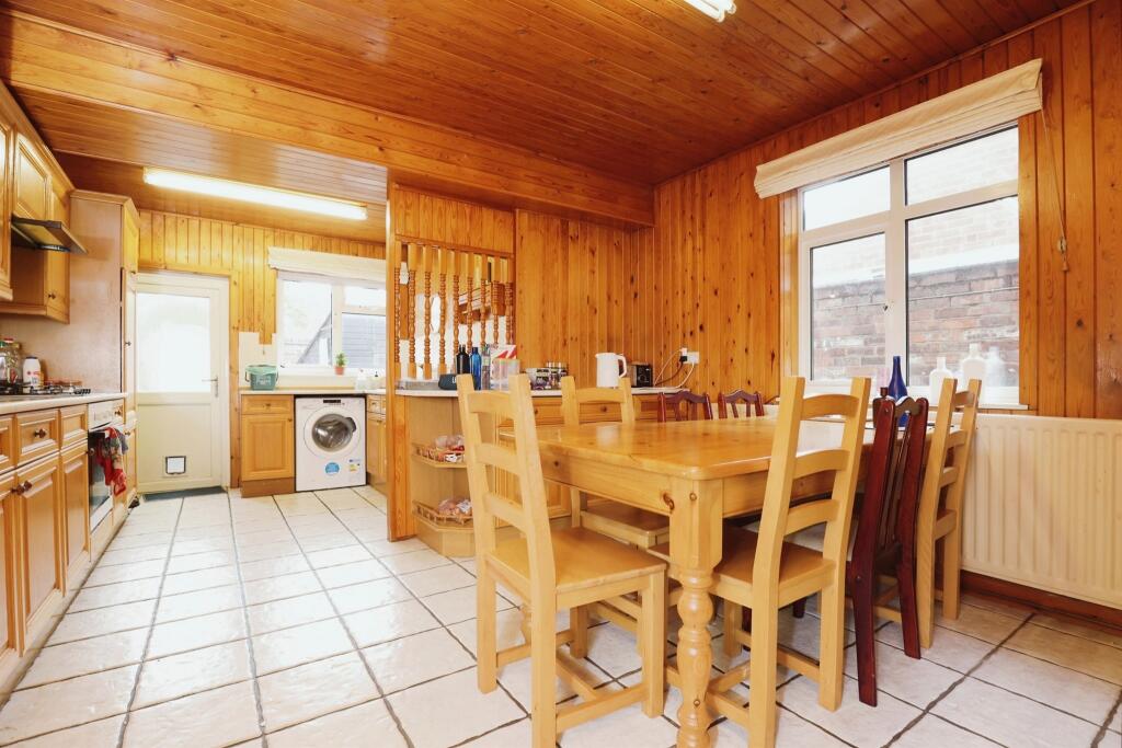 Additional property image - Forfield Place, Leamington Spa