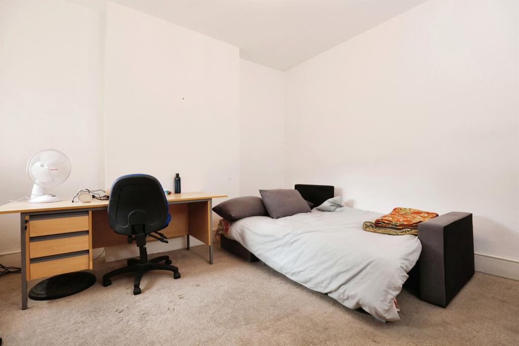 Additional property image - Forfield Place, Leamington Spa