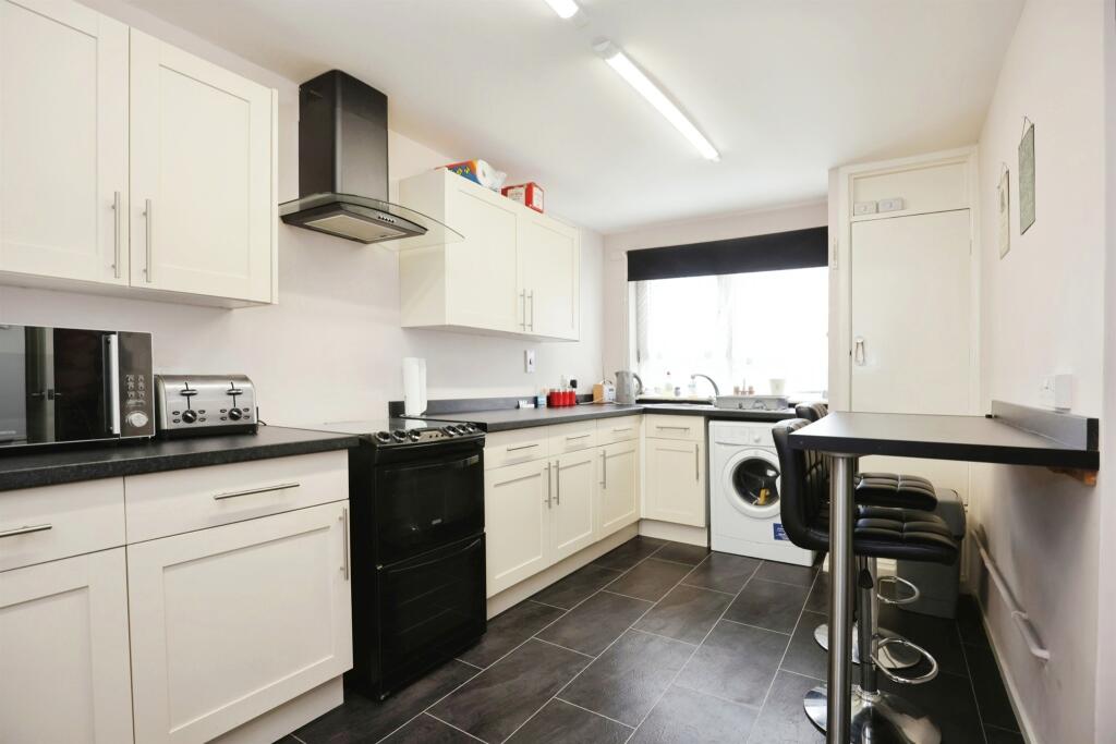 Additional property image - Fallow Hill, Leamington Spa