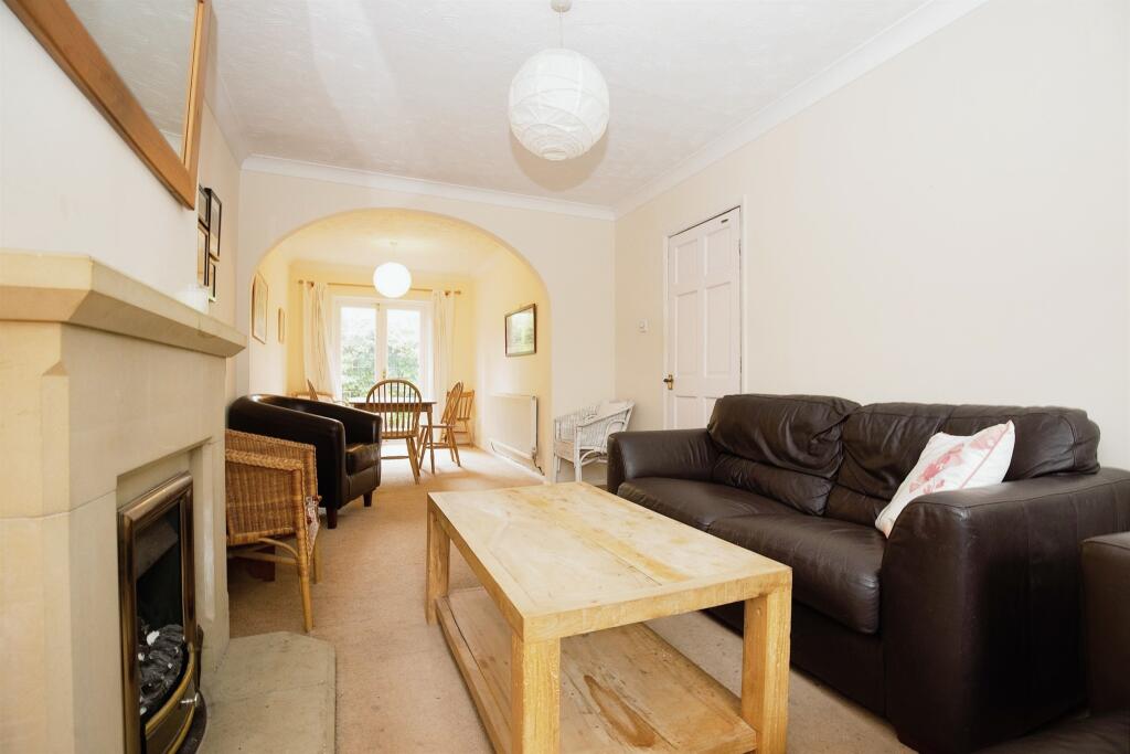 Additional property image - Campion Terrace, Leamington Spa