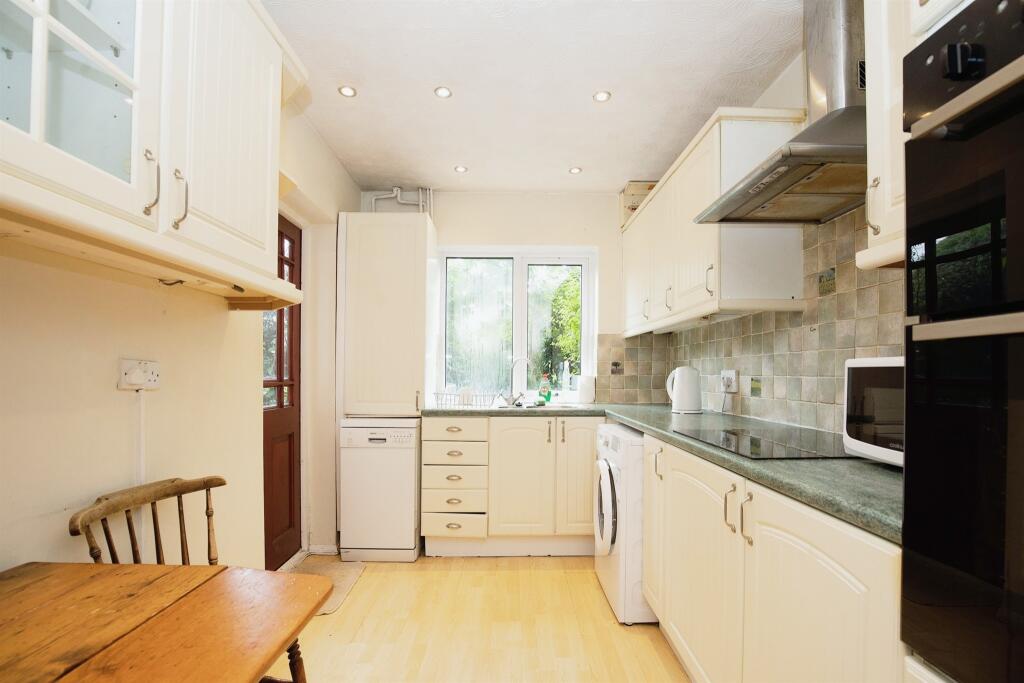 Additional property image - Campion Terrace, Leamington Spa